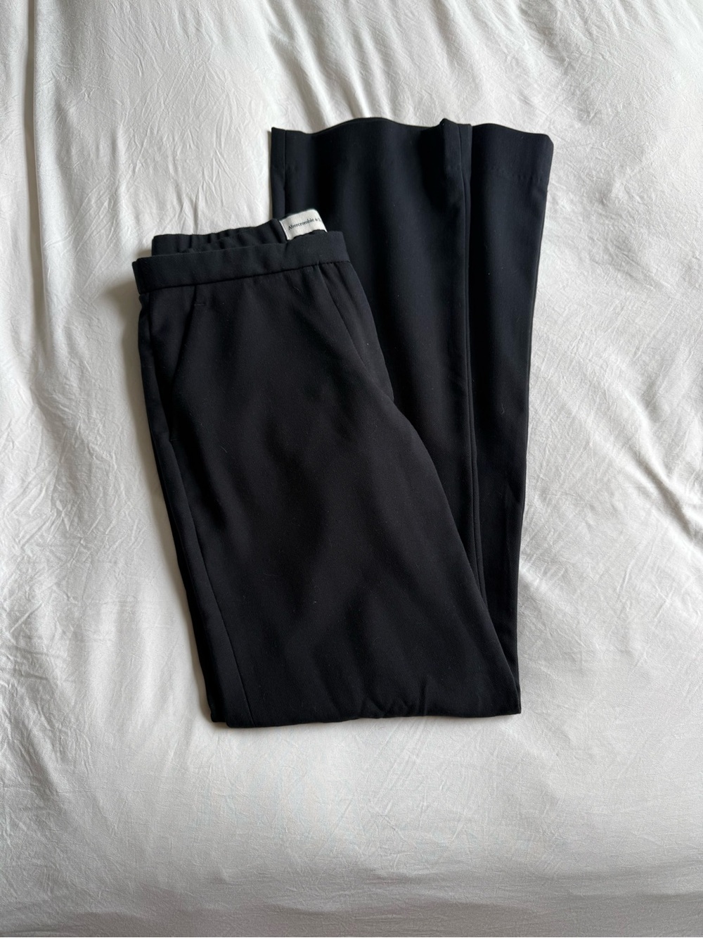 A&F Sloane Low Rise Tailored Pant - Picture 4 of 5